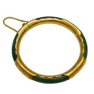 Vintage Jade scalloped gold hinged asian bracelet